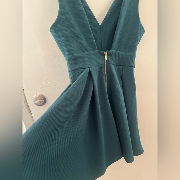 Haute Monde green Mini dress - Picture 4 of 9